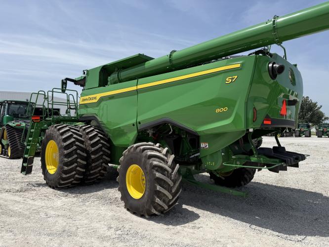 John Deere S7 800