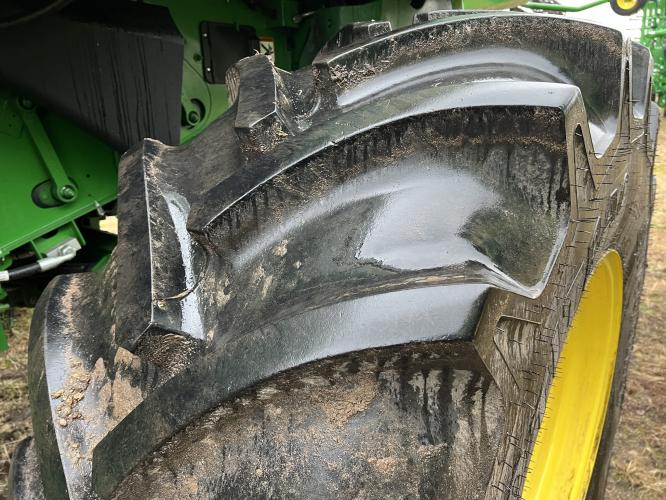 John Deere S790