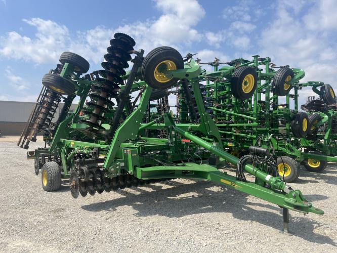 John Deere 2660VT