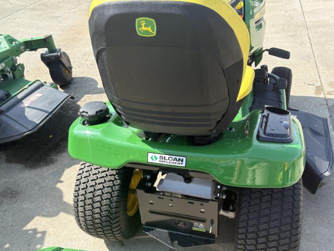 John Deere X370