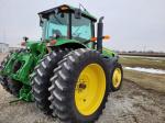 John Deere 8330