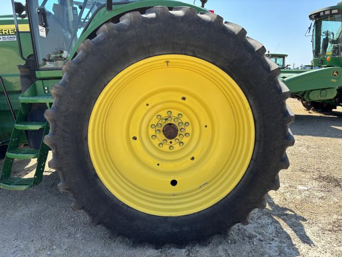 John Deere 8420