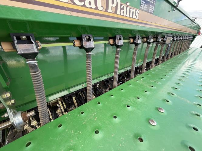 Great Plains 1206NT-1975