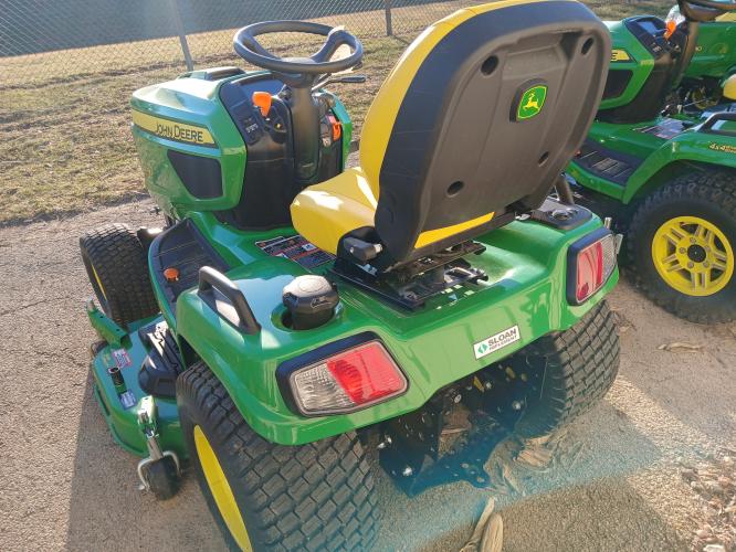 John Deere X730