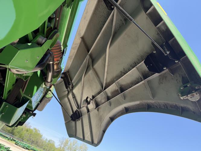John Deere S760
