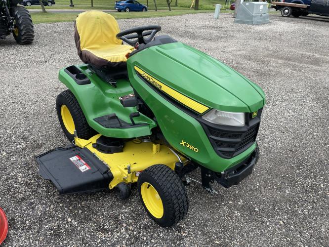 John Deere X380