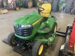 John Deere X738