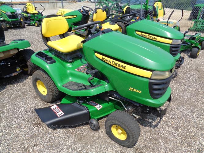 John Deere X300