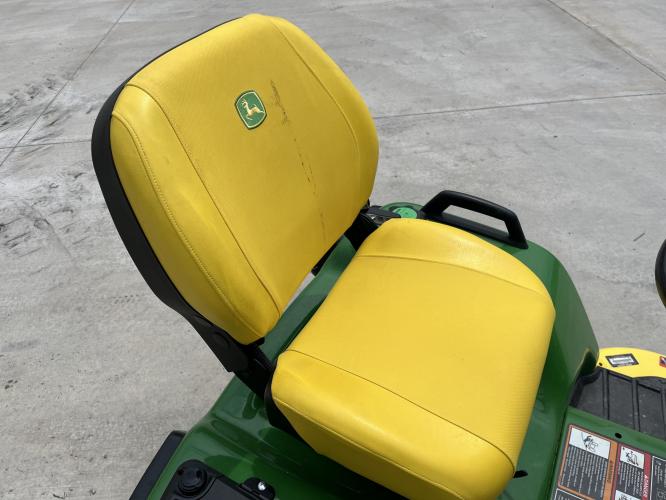 John Deere X750