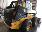 John Deere 332G