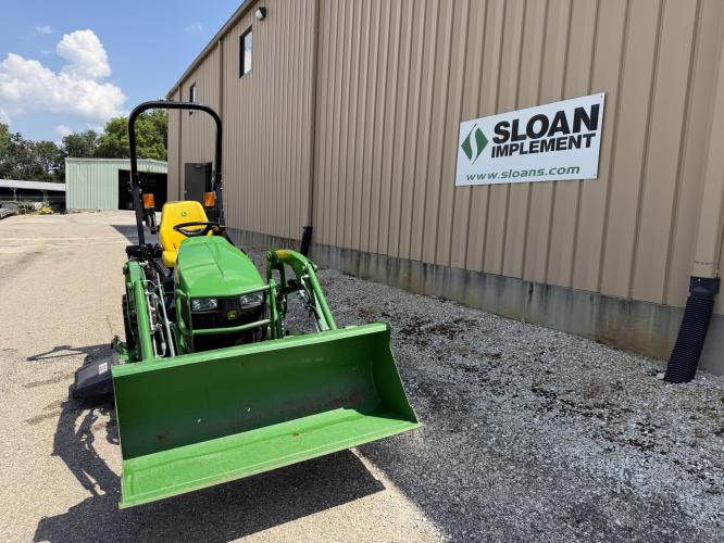 John Deere 1025R