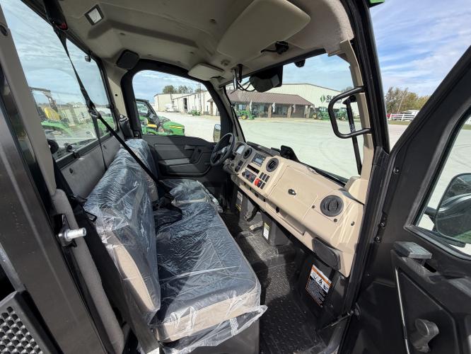 John Deere XUV 845R Premium Cab