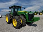 John Deere 8310R