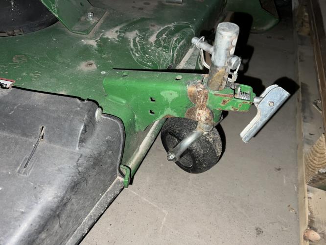 John Deere 72D IN.
