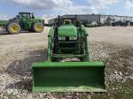 John Deere 3033R