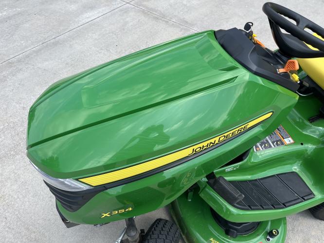 John Deere X354