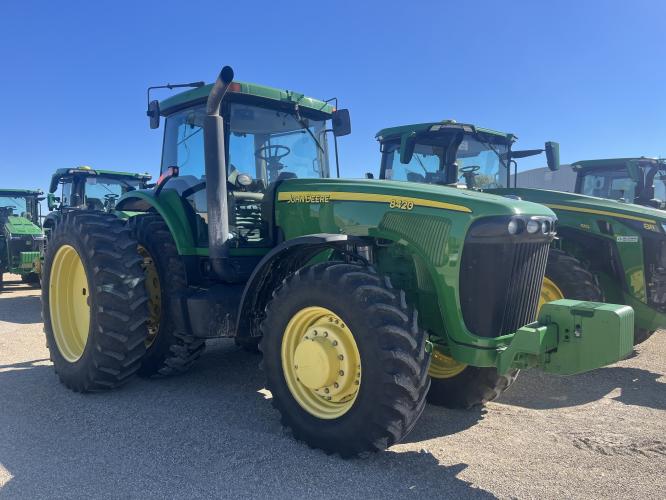 John Deere 8420