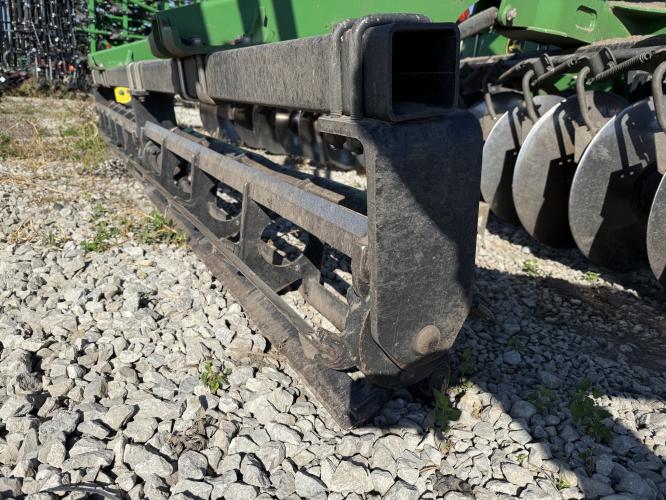 John Deere 2720