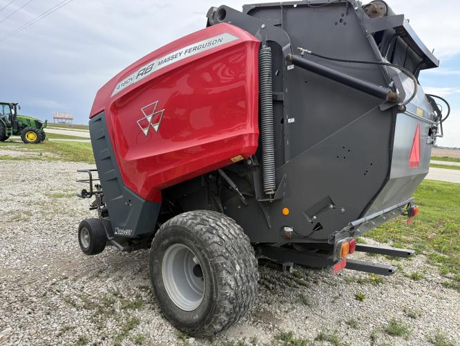 Massey Ferguson RB4180V