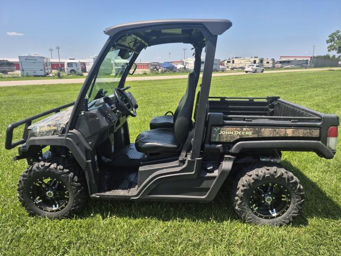 John Deere XUV 835M