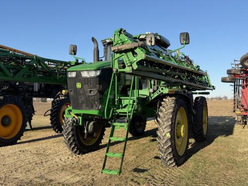 2023 John Deere 616R