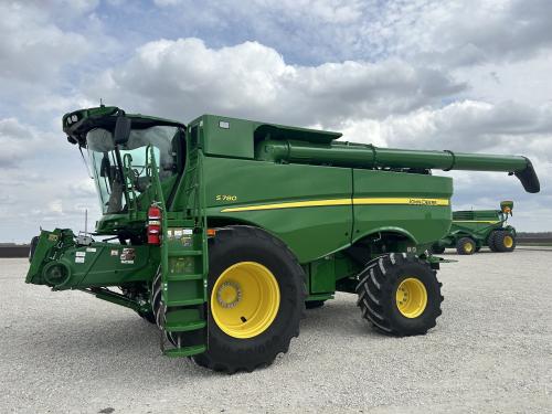 2023 John Deere S780