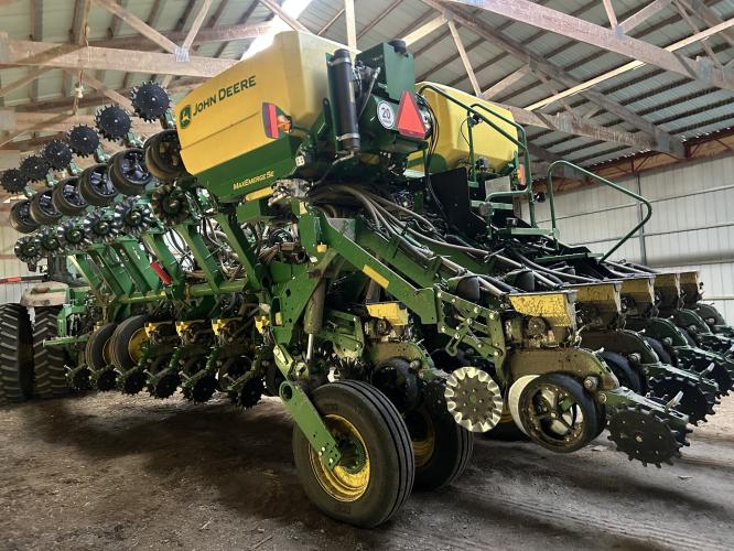 John Deere 1795