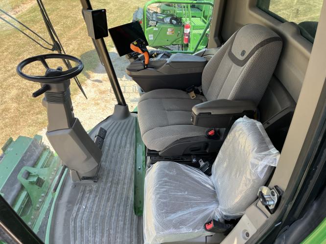 John Deere S7 800