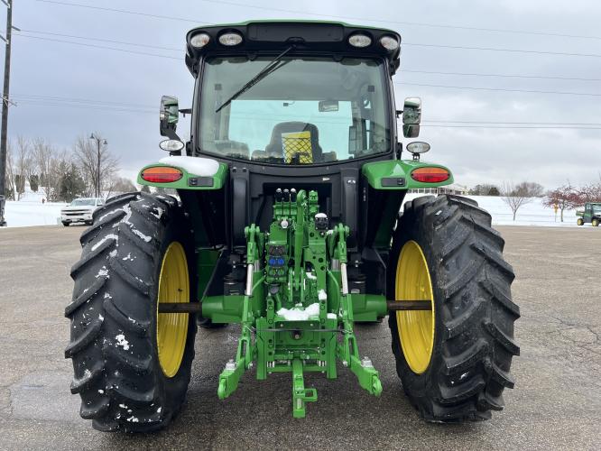 John Deere 6R 130