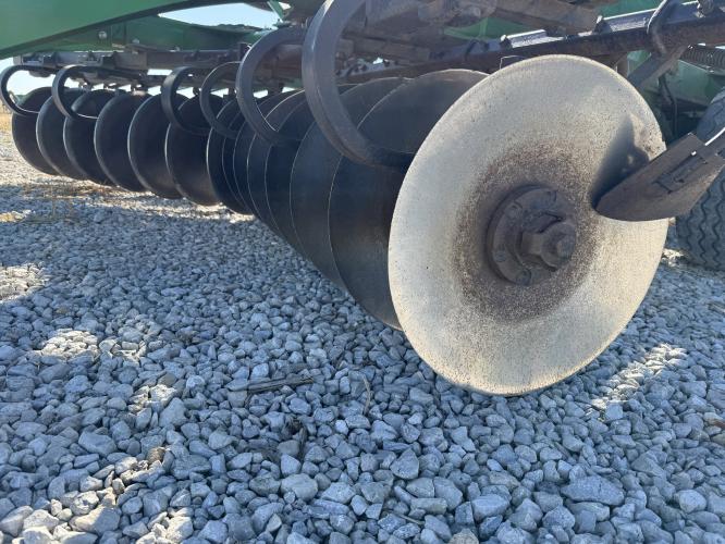 John Deere 2720