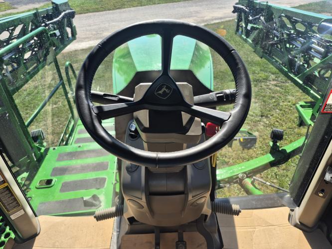 John Deere 612R