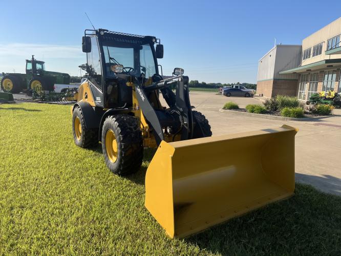 John Deere 304 G