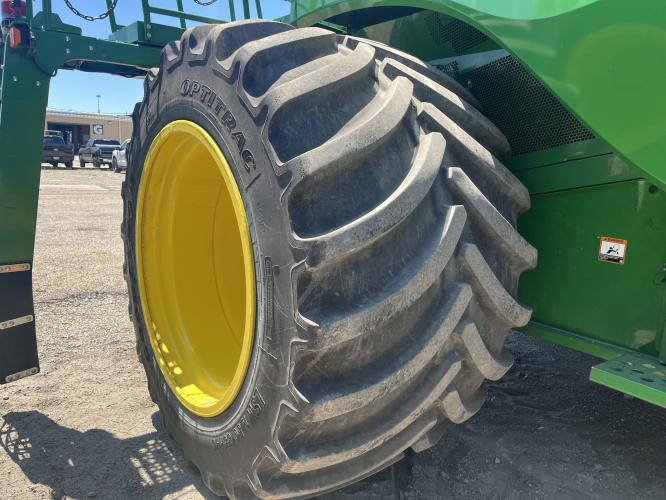 John Deere S790