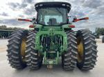 John Deere 8335R