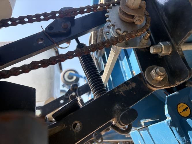 Kinze 3700