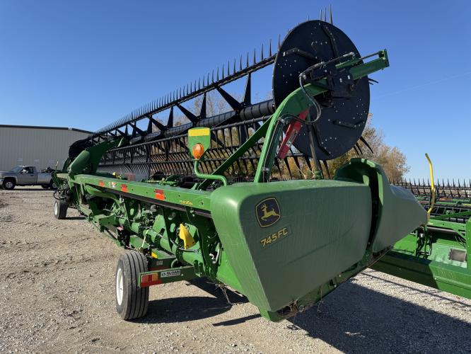 John Deere 745FD