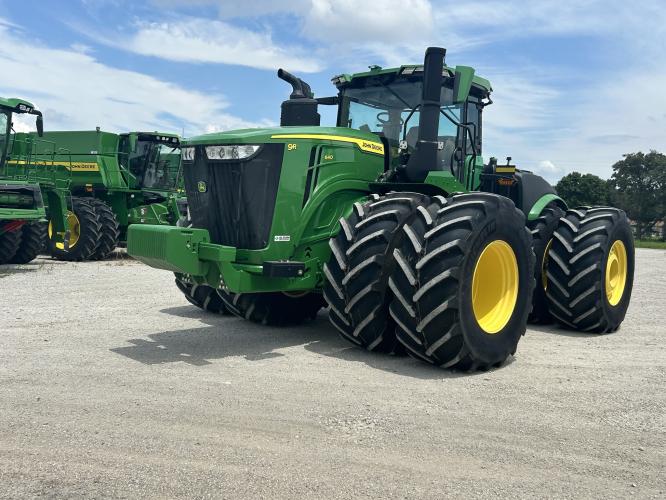 John Deere 9R 640