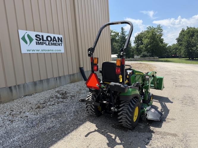 John Deere 1025R
