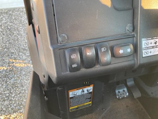 John Deere XUV835M