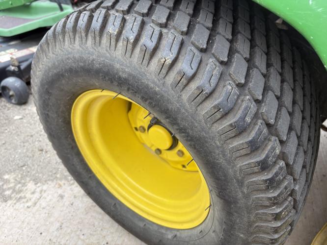 John Deere X500