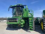 John Deere S7 700