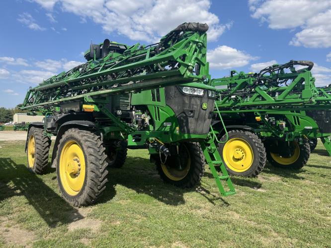John Deere 412R