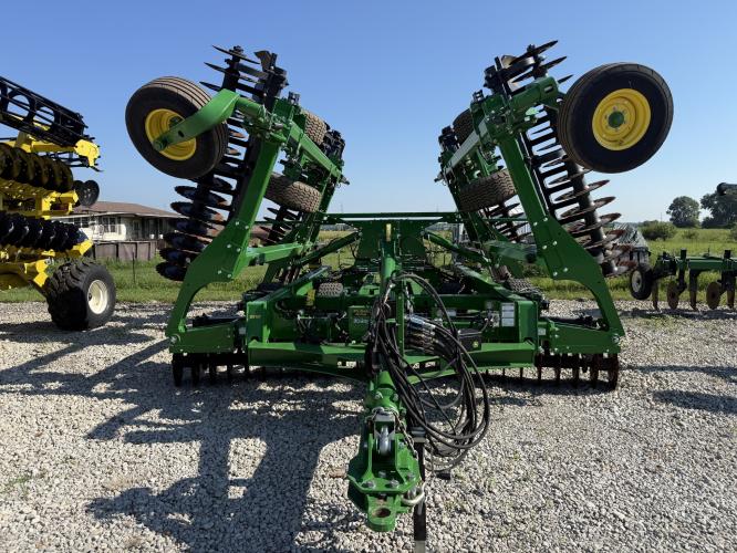 John Deere 2660VT