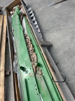 John Deere NEW KXE10095 SHOE KIT