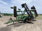 John Deere 630
