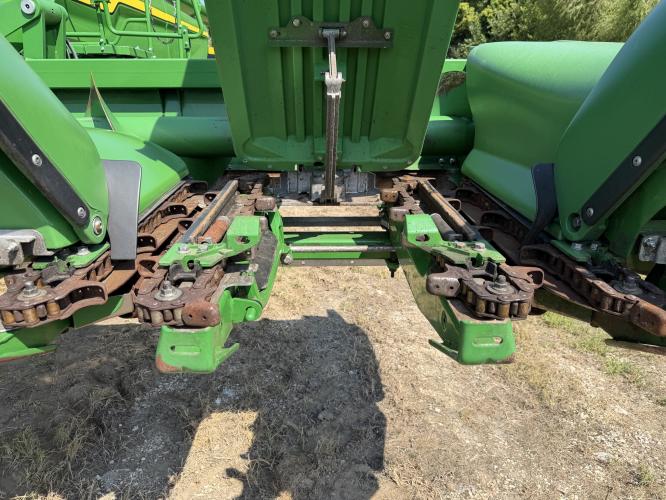 John Deere C12F