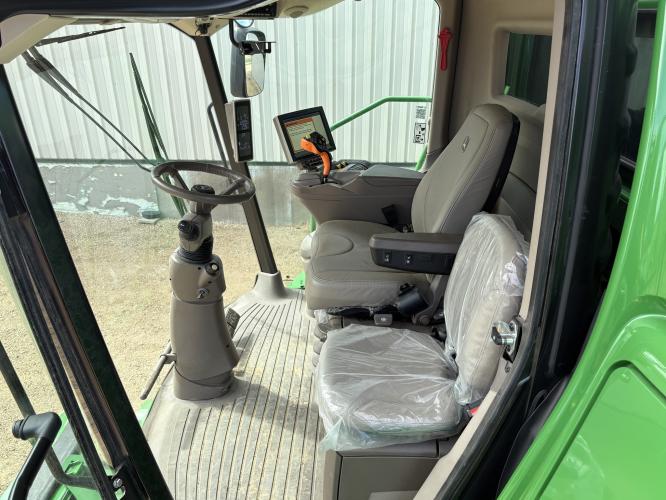 John Deere S780