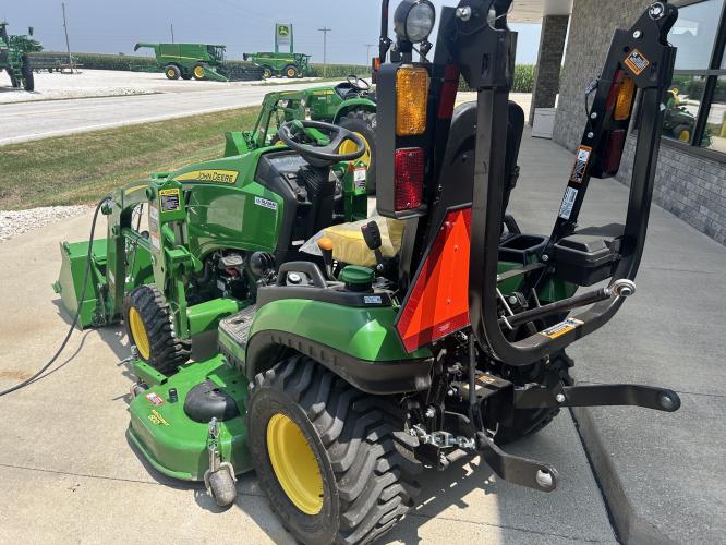 John Deere 1025R