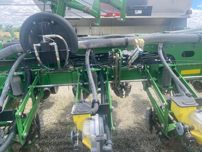 John Deere 1770NT CCS