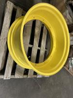 John Deere UNVERFERTH W1534 MFWD RE588919WHEEL 15X34 -